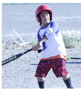 Peewee  Baseball Play
