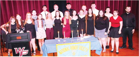 National Honor Society Holds Ceremony