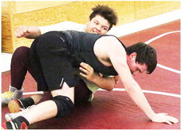 Wrestlers Return State Contenders