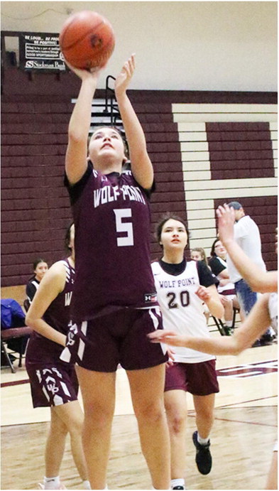 Lady Wolves Prepare For  Season With Scrimmage