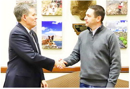 Daines, Knudsen Discuss Issues During Meeting