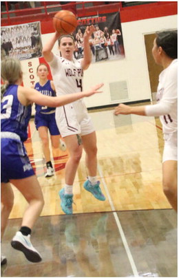Wolf Point Stops Poplar At Divisional Tournament Wolf Point Stops Poplar At Divisional Tournament