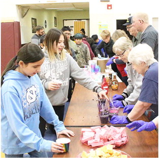 Students Collect Cans To Purchase Books