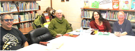 Library Federation Members Hold Meeting