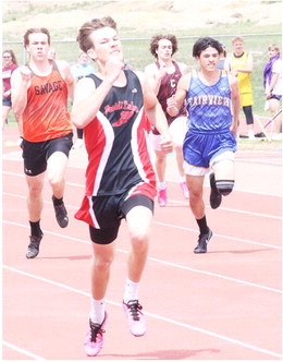 Red Hawks Place Third As Team At District Track Meet