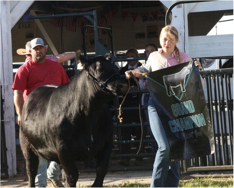 Johnson Earns Grand Champion Title Johnson Earns Grand Champion Title