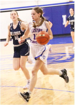 Bainville Girls Edge Lions, 45-40