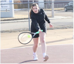 Tennis Squad Expects Strong Season