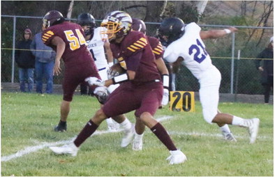 Poplar Defensive Play Among Highlights In Loss Against Forsyth Poplar Defensive Play Among Highlights In Loss Against Forsyth