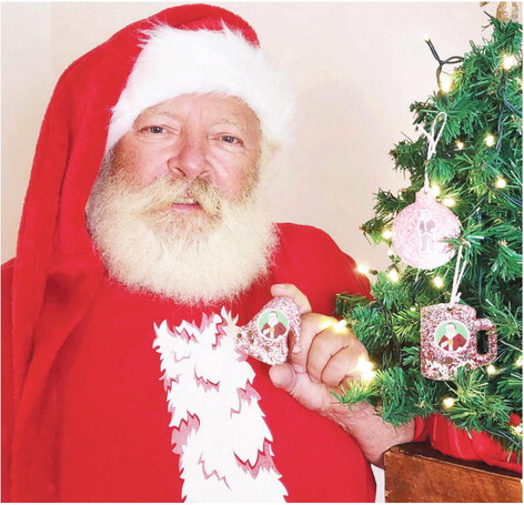 Uncle Santa Ornaments Gaining Fame Uncle Santa Ornaments Gaining Fame