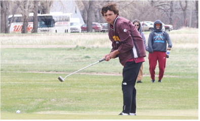Indians, Wolves Golf At Invitational Indians, Wolves Golf At Invitational
