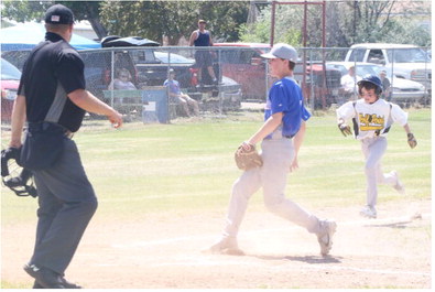 Yellowjackets Sweep Games Against Richland County Yellowjackets Sweep Games Against Richland County