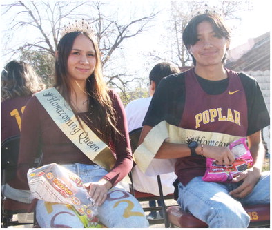 Poplar Celebrates Homecoming With Parade