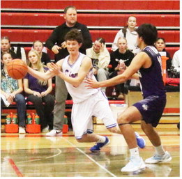 Lions Score Road Victories Over  Three Forks, Manhattan Christian