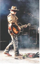 Decker To Provide Concert Saturday Night
