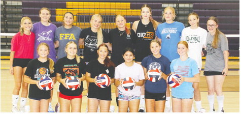 Cowgirls Build On Volleyball Experience, Teamwork