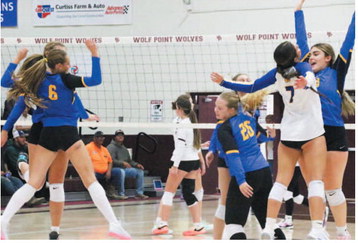 Scobey Earns Volleyball Victory Over Wolf Point Scobey Earns Volleyball Victory Over Wolf Point
